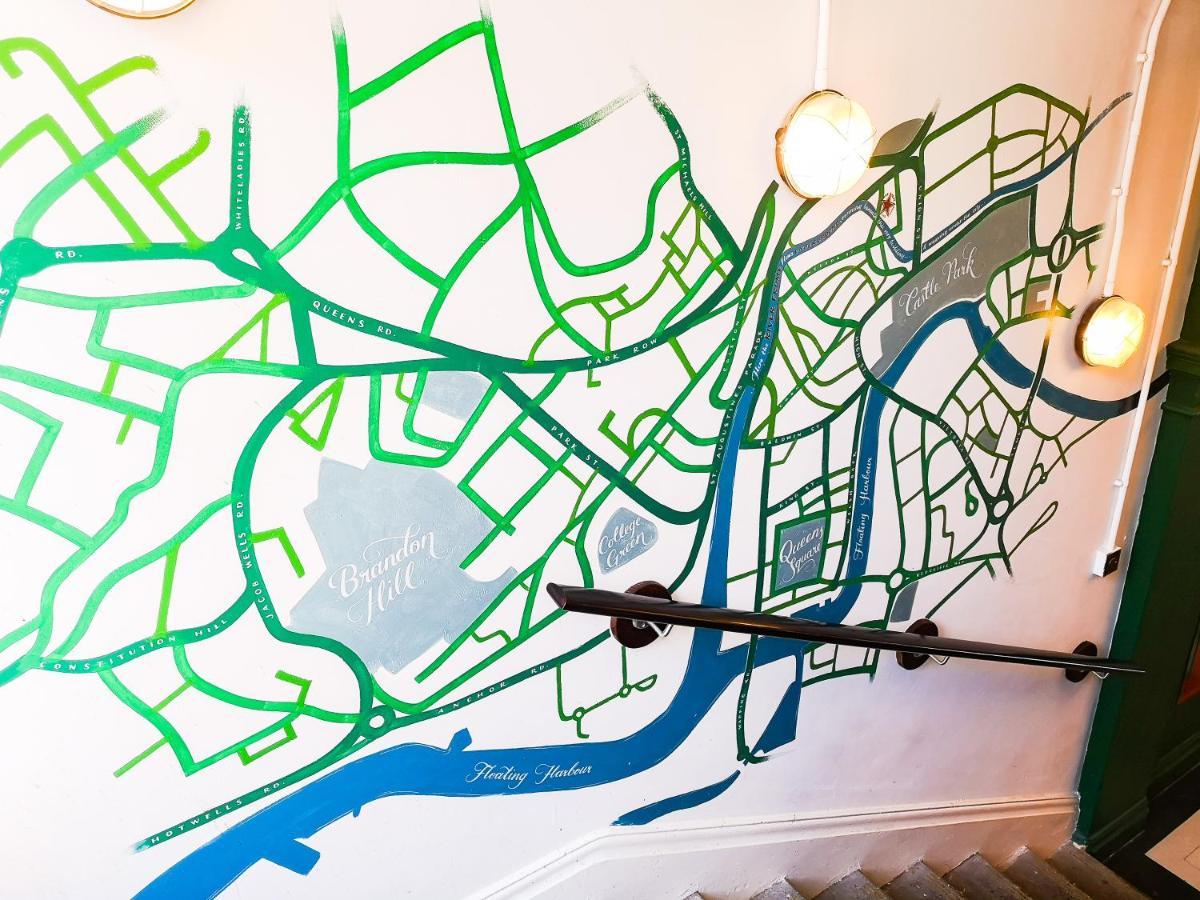 The Bristol Wing Hostel Εξωτερικό φωτογραφία