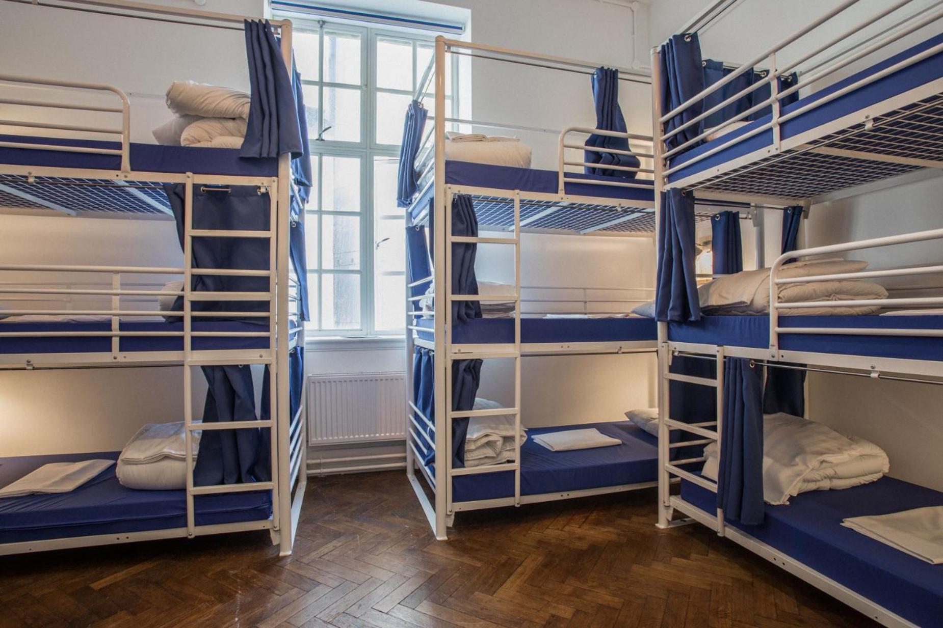 The Bristol Wing Hostel Εξωτερικό φωτογραφία