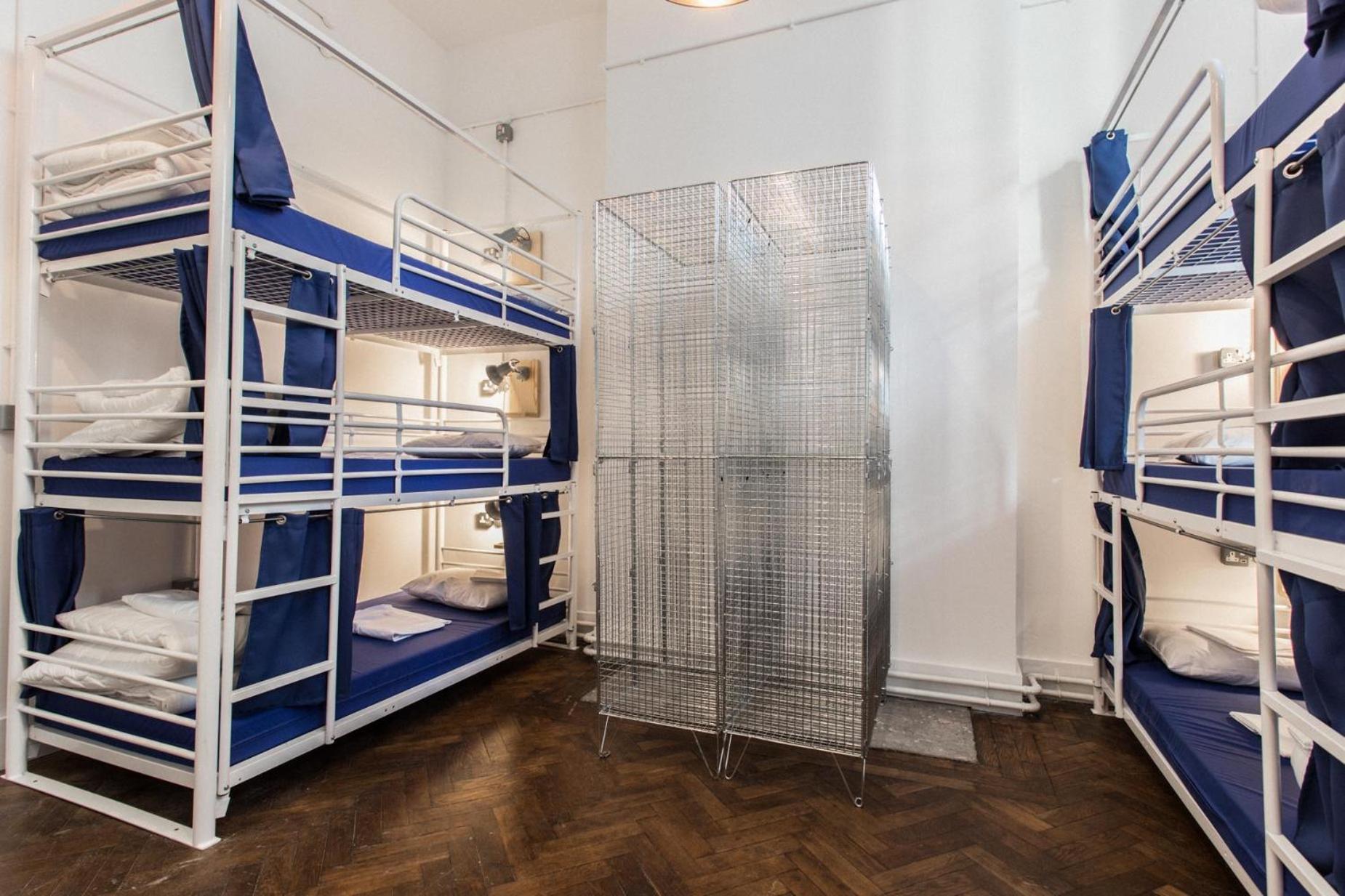 The Bristol Wing Hostel Εξωτερικό φωτογραφία